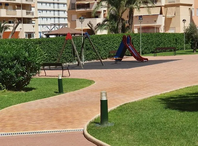 Puerto Mar Two Bedroom Rp037 شقة